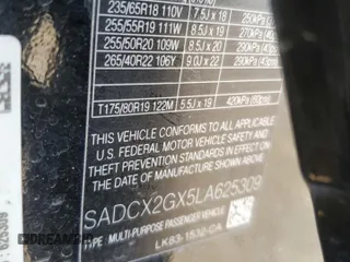 2020 Jaguar F-Pace with VIN SADCX2GX5LA625309, listed as a Copart auction lot 47579175 with 30,898 mi miles and Salvage title. Bid and sale history available at DreamBid. Image 13.