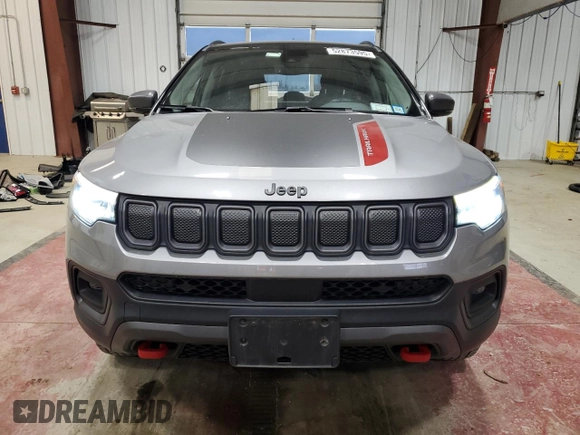 2022 Jeep Compass Trailhawk z VIN 3C4NJDDBXNT146535, wystawiony jako Copart lot #52873595 z przebiegiem 21 513 mil mil oraz Szkoda całkowita • Salvage title. Historia ofert i sprzedaży dostępna na DreamBid. Obrazek 5.