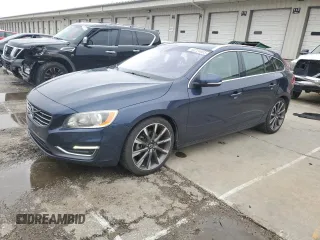 2015 Volvo V60 T5 Drive-E Premier Plus z VIN YV140MEC6F1213575, wystawiony jako Copart lot #52224865 z przebiegiem 78 702 mil mil oraz Szkoda całkowita • Salvage title. Historia ofert i sprzedaży dostępna na DreamBid. Obrazek 1.