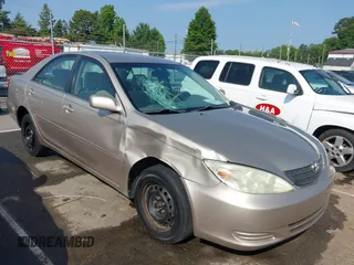 2003 Toyota Camry LE с VIN 4T1BE32K13U240192, выставлен на аукционе IAAI как лот 42396037 с пробегом 289 581 миль миль и . История ставок и продаж доступна на DreamBid. Изображение 1.