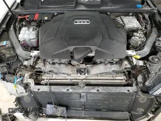 2022 Audi Q7 Komfort with VIN WA1BXBF75ND011820, listed as a Copart auction lot 87925905 with 49,206 mi miles and Salvage Title. Bid and sale history available at carsss.com. Image 12.