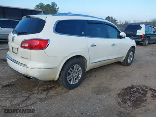 2015 Buick Enclave Convenience with VIN 5GAKRAKD6FJ128834, listed as a IAAI auction lot 41571392 with 209,374 mi miles. Bid and sale history available at carsss.com. Image 4.