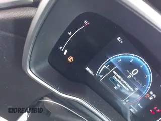 2023 Toyota Corolla Cross XLE с VIN 7MUDAAAGXPV063698, выставлен на аукционе IAAI как лот 42181158 с пробегом 22 983 миль миль и . История ставок и продаж доступна на DreamBid. Изображение 7.