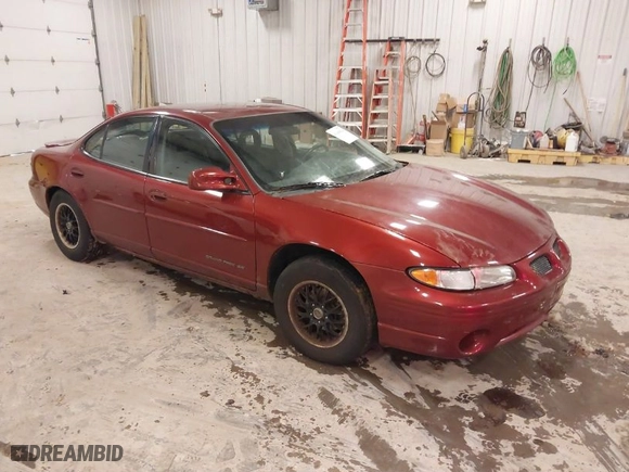 2000 Pontiac Grand Prix SE with VIN 1G2WK52J8YF319179, listed as a IAAI auction lot 41649016 with 141,813 mi miles. Bid and sale history available at carsss.com. Image 1.