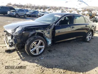 2019 Volvo S90 Momentum with VIN LVY102MK6KP096943, listed as a Copart auction lot 38942263 with 44,352 mi miles. Bid and sale history available at carsss.com. Image 1.