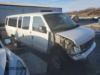 2006 Ford Econoline Passenger XL with VIN 1FBSS31L36DA88383, listed as a Copart auction lot 82373423 with 146,466 mi miles and Salvage Title. Bid and sale history available at carsss.com. Image 4.