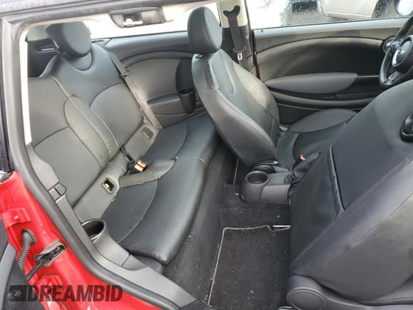 2011 MINI Clubman z VIN WMWZF3C57BTX82097, wystawiony jako Copart lot #45949695 z przebiegiem 75 652 mil mil oraz Czysty tytuł • Clean title. Historia ofert i sprzedaży dostępna na DreamBid. Obrazek 10.