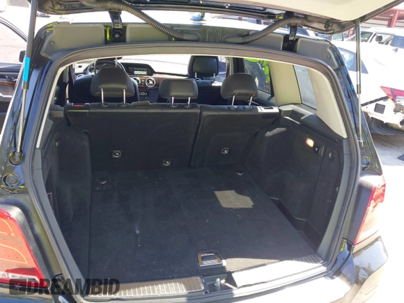 2014 Mercedes-Benz GLK GLK 350 with VIN WDCGG5HB4EG258902, listed as a IAAI auction lot 42036971 with 196,516 mi miles and . Bid and sale history available at carsss.com. Image 14.