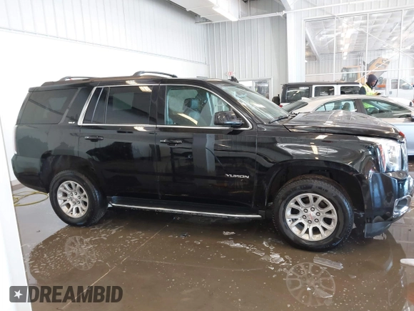 2020 GMC Yukon SLT with VIN 1GKS2BKC6LR232354, listed as a IAAI auction lot 41313325 with 107,960 mi miles. Bid and sale history available at carsss.com. Image 13.