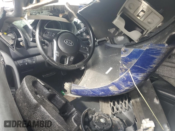 2013 Kia Forte SX с VIN KNAFW6A32D5697424, выставлен на аукционе Copart как лот 57720075 с пробегом Не указан миль и Чистый • Clean title. История ставок и продаж доступна на DreamBid. Изображение 8.