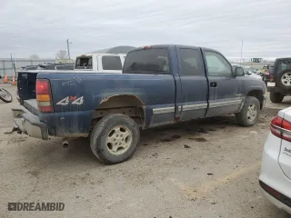 1999 Chevrolet Silverado 1500 LT with VIN 1GCEK19T2XE225083, listed as a Copart auction lot 43785565 with 165,598 mi miles and Salvage Title. Bid and sale history available at carsss.com. Image 3.