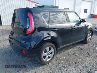 2018 Kia Soul with VIN KNDJN2A20J7508687, listed as a IAAI auction lot 41916236 with 90,127 mi miles. Bid and sale history available at carsss.com. Image 4.