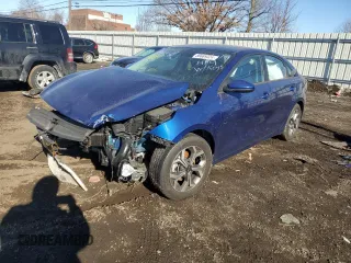 2021 Kia Forte LXS with VIN 3KPF24ADXME314152, listed as a Copart auction lot 86689324 with 76,565 mi miles and Salvage Title. Bid and sale history available at carsss.com. Image 1.