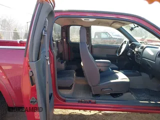 2005 GMC Canyon SLE Z85 with VIN 1GTDT196458264112, listed as a IAAI auction lot 41655505 with 110,529 mi miles. Bid and sale history available at carsss.com. Image 8.