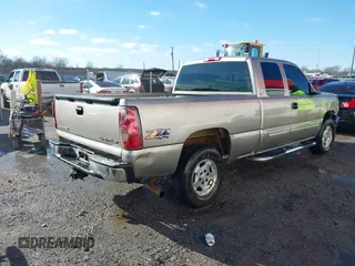 2003 Chevrolet Silverado 1500 with VIN 2GCEK19T431124042, listed as a IAAI auction lot 41252015 with 165,099 mi miles. Bid and sale history available at carsss.com. Image 4.