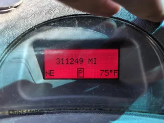 2004 Pontiac Grand Prix GTP with VIN 2G2WR524241299745, listed as a Copart auction lot 50359085 with 311,249 mi miles and Salvage Title. Bid and sale history available at carsss.com. Image 9.