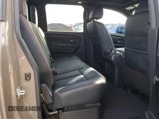 2021 Nissan Titan SV z VIN 1N6AA1FB9MN533034, wystawiony jako Copart lot #81335494 z przebiegiem 71 281 mil mil oraz Szkoda całkowita • Salvage title. Historia ofert i sprzedaży dostępna na DreamBid. Obrazek 10.