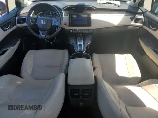 2018 Honda Clarity Plug-In Hybrid Touring with VIN JHMZC5F32JC002974, listed as a Copart auction lot 68187664 with 46,043 mi miles and Salvage Title. Bid and sale history available at carsss.com. Image 8.