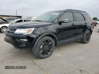2018 Ford Explorer XLT z VIN 1FM5K7D87JGA54957, wystawiony jako Copart lot #56703225 z przebiegiem 56 172 mil mil oraz Szkody całkowita. Historia ofert i sprzedaży dostępna na DreamBid. Obrazek 1.