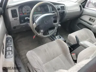 2001 Toyota 4Runner SR5 with VIN JT3GN86RX10194661, listed as a Copart auction lot 49448415 with 196,410 mi miles and Clean Title. Bid and sale history available at carsss.com. Image 8.