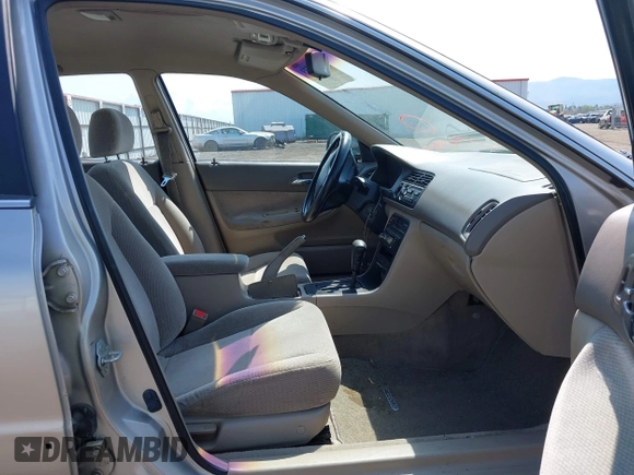 1997 Honda Accord LX с VIN 1HGCD5635VA273535, выставлен на аукционе IAAI как лот 42432523 с пробегом 245 954 миль миль и . История ставок и продаж доступна на DreamBid. Изображение 5.