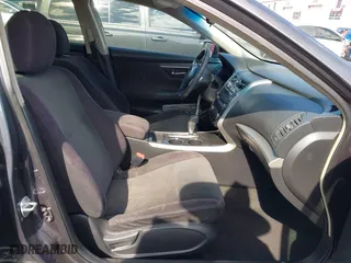 2013 Nissan Altima 2.5 SL with VIN 1N4AL3AP9DN540485, listed as a IAAI auction lot 41622206 with 125,575 mi miles. Bid and sale history available at carsss.com. Image 5.