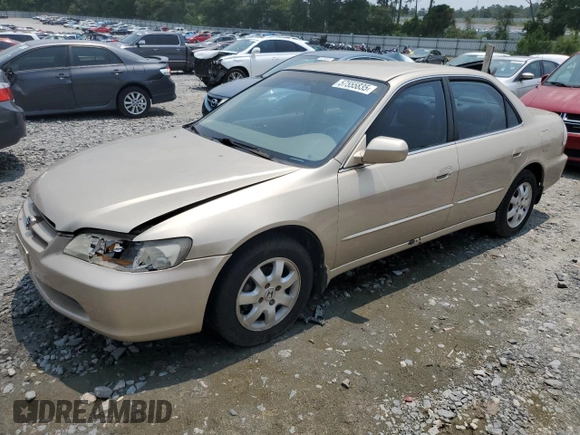 2000 Honda Accord SE with VIN 1HGCG5673YA077673, listed as a Copart auction lot 57555835 with 215,975 mi miles and Non repairable. Bid and sale history available at DreamBid. Image 1.