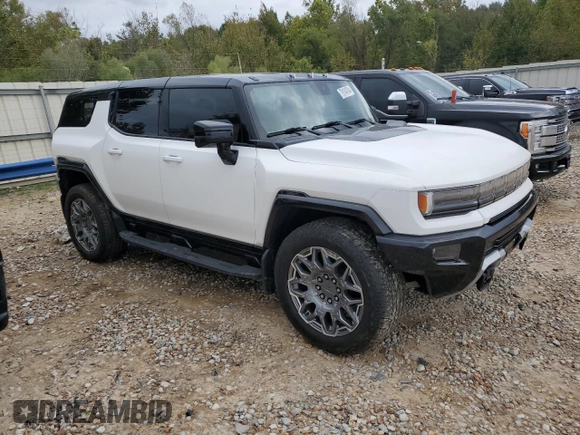 2024 GMC Hummer EV 3X z VIN 1GKB0RDC7RU103508, wystawiony jako Copart lot #79104704 z przebiegiem Nie podano mil oraz Szkody całkowita. Historia ofert i sprzedaży dostępna na DreamBid. Obrazek 4.
