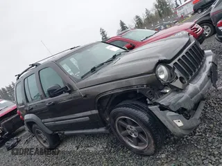 2005 Jeep Liberty Sport with VIN 1J4GL48K45W581892, listed as a IAAI auction lot 41908767 with 168,151 mi miles. Bid and sale history available at carsss.com. Image 14.