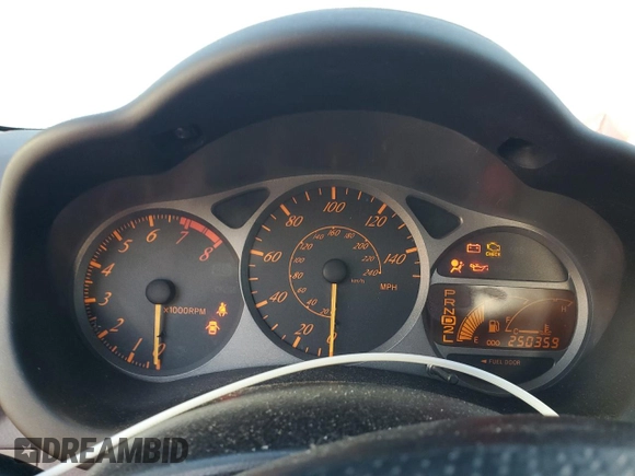 2001 Toyota Celica GT with VIN JTDDR32T110083908, listed as a Copart auction lot 50354065 with 250,359 mi miles and Salvage Title. Bid and sale history available at DreamBid. Image 9.
