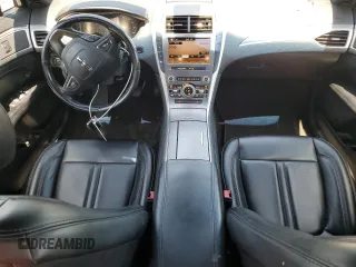 2019 Lincoln MKZ Standard with VIN 3LN6L5A9XKR622194, listed as a Copart auction lot 57318355 with 66,335 mi miles and Non repairable. Bid and sale history available at DreamBid. Image 8.