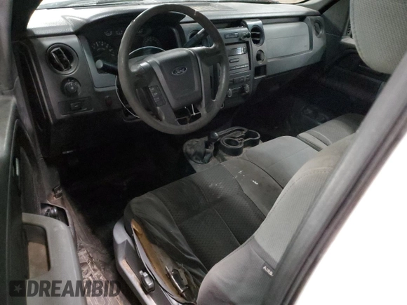 2011 Ford F-150 XL с VIN 1FTMF1EM3BKD15836, выставлен на аукционе Copart как лот 41519785 с пробегом 200 269 миль миль и Списание • Salvage title. История ставок и продаж доступна на DreamBid. Изображение 8.