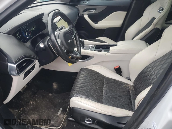 2020 Jaguar F-Pace SVR with VIN SADCZ2EE0LA617498, listed as a Copart auction lot 86332474 with 72,521 mi miles and Clean Title. Bid and sale history available at DreamBid. Image 7.