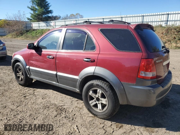 2004 Kia Sorento LX with VIN KNDJC733545313757, listed as a Copart auction lot 77493494 with 262,534 mi miles and Clean Title. Bid and sale history available at carsss.com. Image 2.