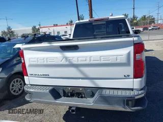 2019 Chevrolet Silverado 1500 LT with VIN 1GCRWCEDXKZ290572, listed as a IAAI auction lot 41622202 with 42,196 mi miles and . Bid and sale history available at DreamBid. Image 16.