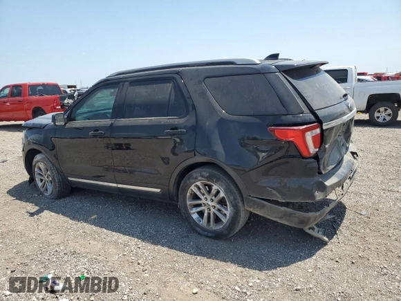 2017 Ford Explorer XLT with VIN 1FM5K7D86HGB30498, listed as a Copart auction lot 53467025 with 146,617 mi miles and Salvage title. Bid and sale history available at DreamBid. Image 2.
