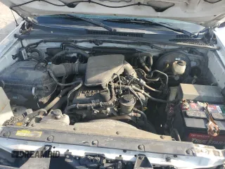 2012 Toyota Tacoma with VIN 5TFTX4CN5CX018819, listed as a Copart auction lot 57285985 with 120,986 mi miles and Salvage title. Bid and sale history available at DreamBid. Image 11.