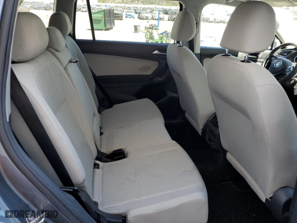 2019 Volkswagen Tiguan S with VIN 3VV0B7AX9KM058768, listed as a Copart auction lot 53363005 with 136,407 mi miles and Clean Title. Bid and sale history available at carsss.com. Image 11.
