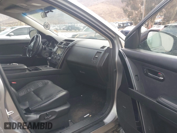 2014 Mazda CX-9 Touring with VIN JM3TB2CV2E0446658, listed as a IAAI auction lot 41343053 with 198,044 mi miles. Bid and sale history available at carsss.com. Image 5.