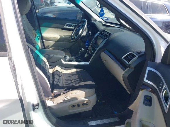 2014 Ford Explorer Limited with VIN 1FM5K8F88EGA74451, listed as a IAAI auction lot 41979233 with 146,436 mi miles. Bid and sale history available at carsss.com. Image 5.