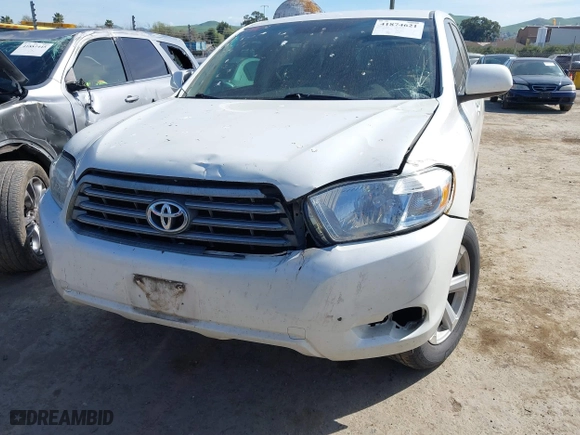 2008 Toyota Highlander with VIN JTEDS41A782013348, listed as a IAAI auction lot 41874621 with 192,101 mi miles. Bid and sale history available at carsss.com. Image 6.