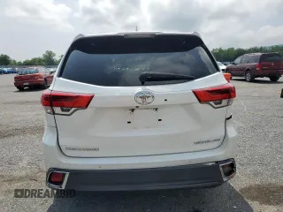 2017 Toyota Highlander Limited with VIN 5TDDZRFH8HS382957, listed as a Copart auction lot 60413645 with 126,294 mi miles and Salvage title. Bid and sale history available at DreamBid. Image 6.