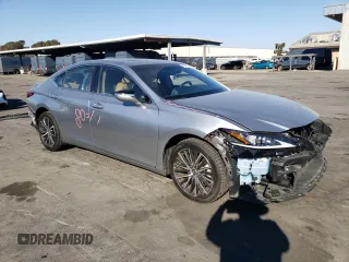 2022 Lexus ES 250 z VIN 58AD11D16NU009748, wystawiony jako Copart lot #78064964 z przebiegiem 30 511 mil mil oraz Szkoda całkowita • Salvage title. Historia ofert i sprzedaży dostępna na DreamBid. Obrazek 4.
