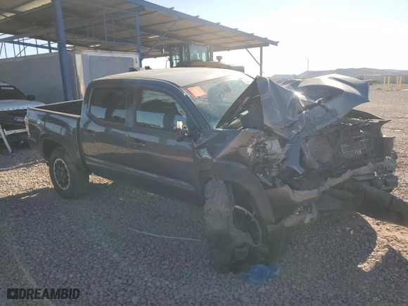 2020 Toyota Tacoma 4WD SR5 with VIN 5TFCZ5AN7LX217440, listed as a Copart auction lot 50466655 with 78,284 mi miles and Salvage Title. Bid and sale history available at carsss.com. Image 4.