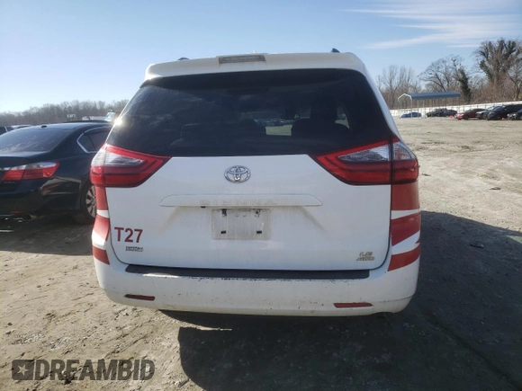 2020 Toyota Sienna LE with VIN 5TDJZ3DC6LS239120, listed as a Copart auction lot 45532665 with 477,555 mi miles and Clean title. Bid and sale history available at DreamBid. Image 6.