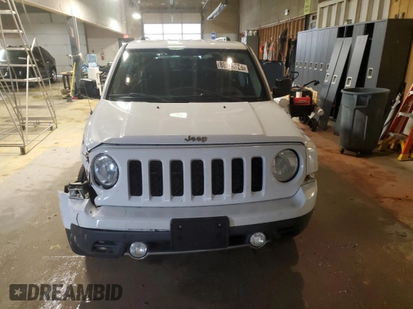 2014 Jeep Patriot Limited z VIN 1C4NJPCB9ED646470, wystawiony jako Copart lot #88624725 z przebiegiem 83 717 mil mil oraz Szkoda całkowita • Salvage title. Historia ofert i sprzedaży dostępna na DreamBid. Obrazek 5.