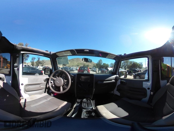 2007 Jeep Wrangler Unlimited X with VIN 1J4GB39147L133997, listed as a IAAI auction lot 41676009 with 110,849 mi miles and . Bid and sale history available at DreamBid. Image 18.