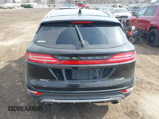 2015 Lincoln MKC with VIN 5LMTJ2AH0FUJ04461, listed as a IAAI auction lot 41804169 with 97,187 mi miles. Bid and sale history available at carsss.com. Image 16.