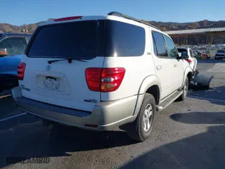 2003 Toyota Sequoia SR5 with VIN 5TDZT34A53S189197, listed as a IAAI auction lot 41330219 with 146,200 mi miles. Bid and sale history available at carsss.com. Image 4.