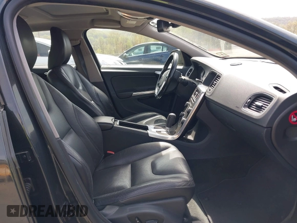 2012 Volvo S60 T5 z VIN YV1622FS4C2144565, wystawiony jako IAAI lot #42114176 z przebiegiem 143 788 mil mil oraz . Historia ofert i sprzedaży dostępna na DreamBid. Obrazek 5.